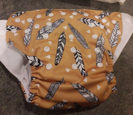 Reusable nappy outside poppers